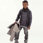 بلوز دورس آستین بلند پسرانه طرح خرس رنگ قرمز و ذغالی – نمای روبه‌رو مناسب ۱ تا ۱۵ سال